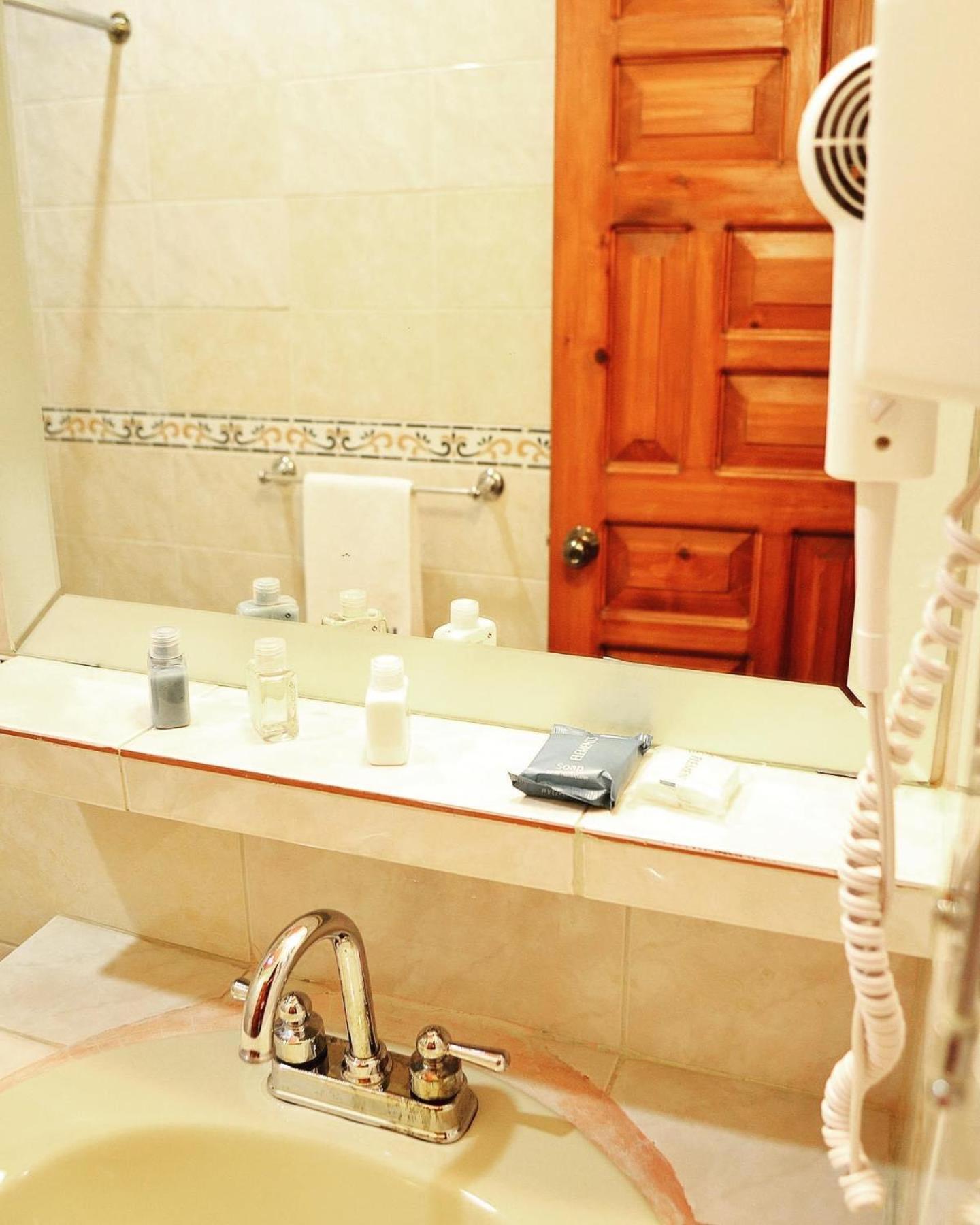 Hotel Provincia San Cristóbal de Las Casas Kültér fotó